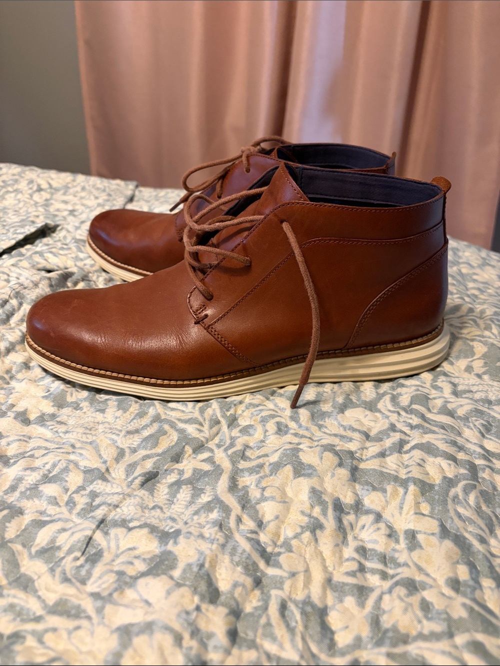Cole Haan Men's Chestnut Brown Leather Chukka Boots
